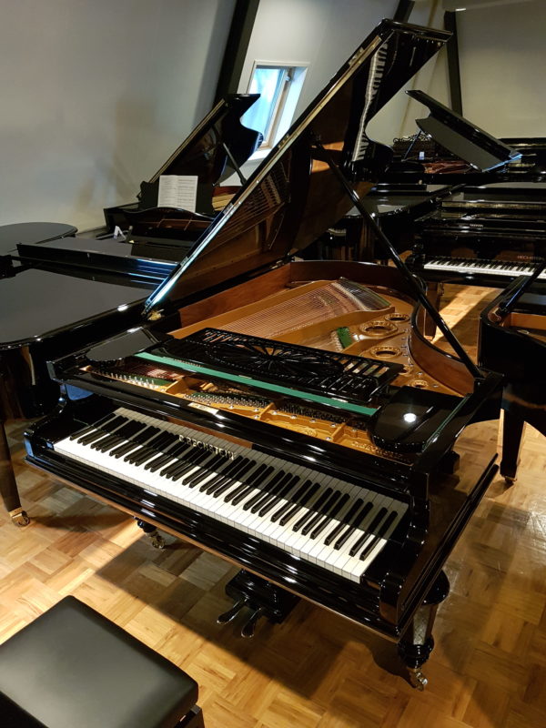 Bechstein A zwart hoogglans