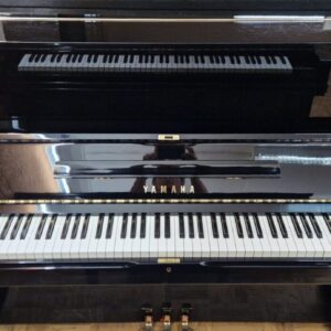 Yamaha U1 2695472
