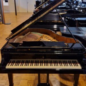 Steinway M zwart hoogglans vleugel